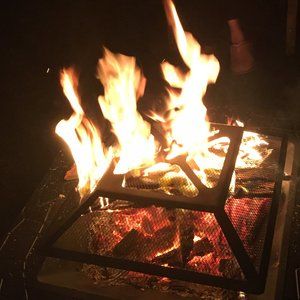 Meet your Posher, Lena